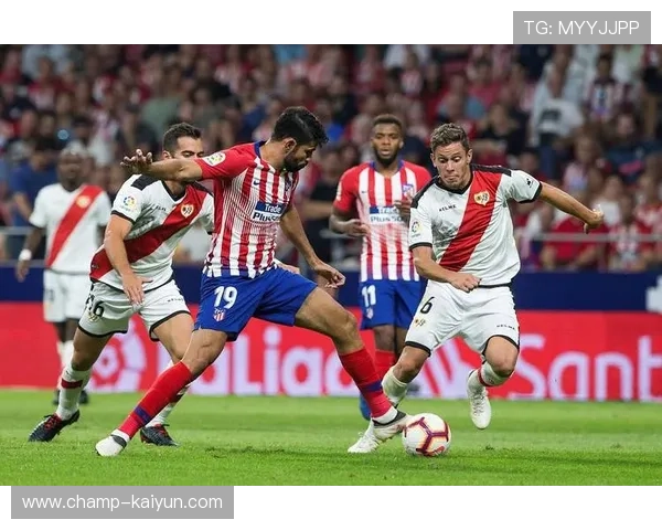 西班牙人vs巴列卡诺现12黄2红，裁判尺度引热议